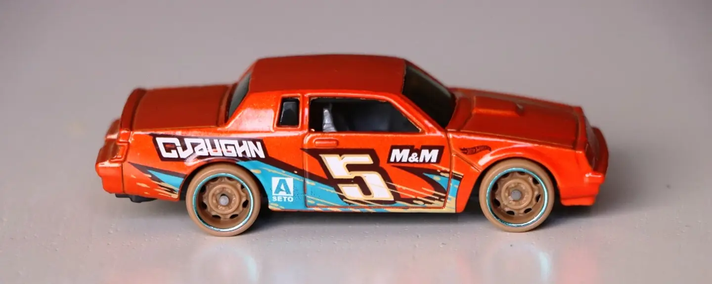 Buick Grand National 2