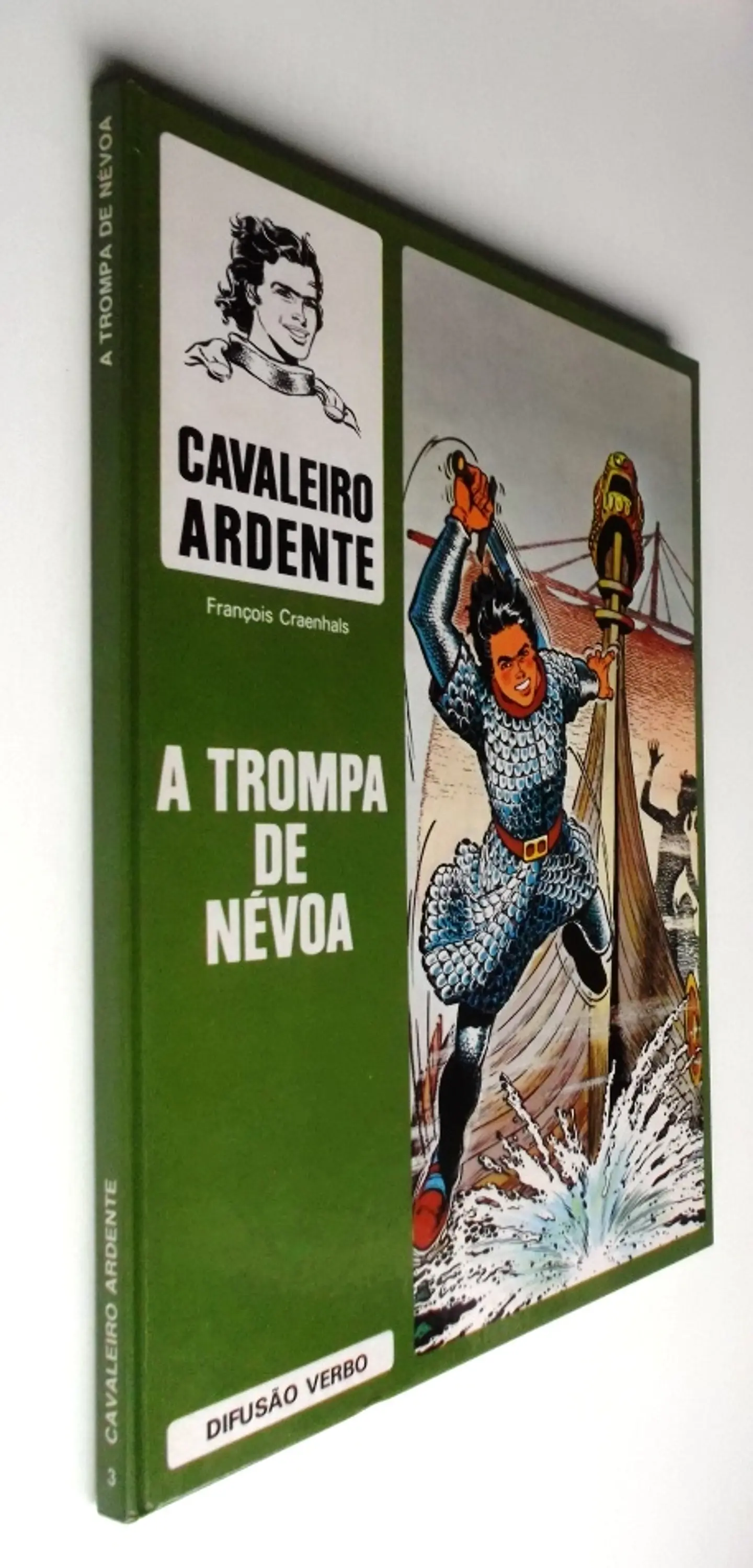 Cavaleiro Ardente 3 - A Trompa de névoa 2