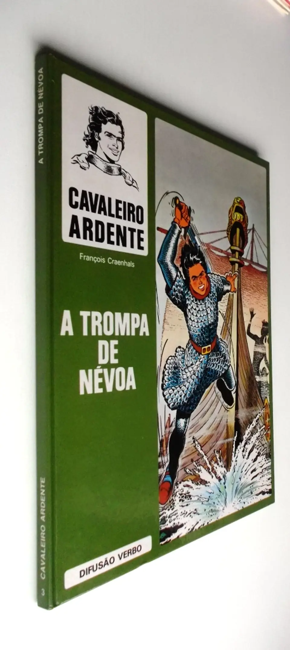 Cavaleiro Ardente 3 - A Trompa de névoa 2