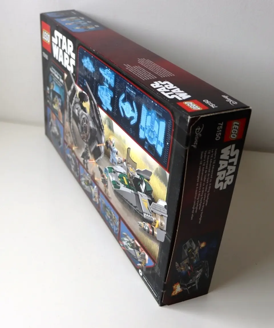 75150 Vader's TIE Advanced vs. A-Wing Starfighter 3