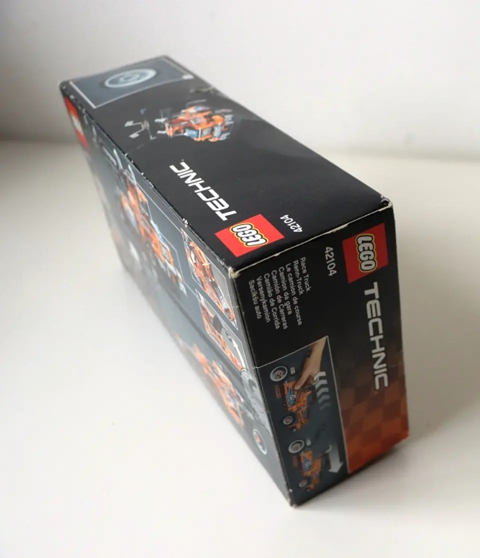 42104 Race Truck 4