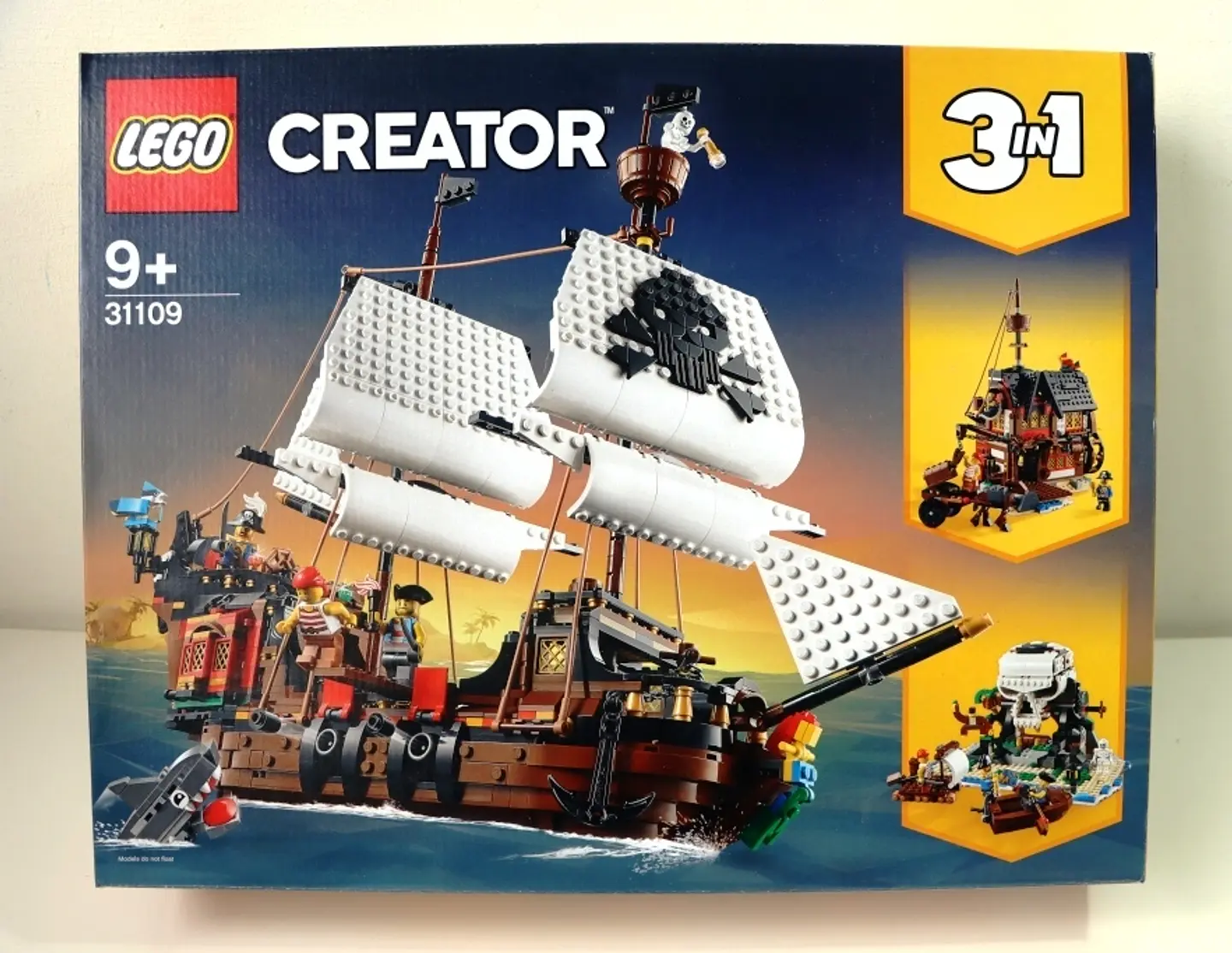 31109 Pirate Ship 1