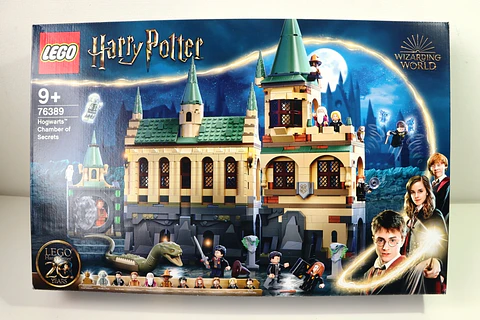 76389 Hogwarts Chamber of Secrets
