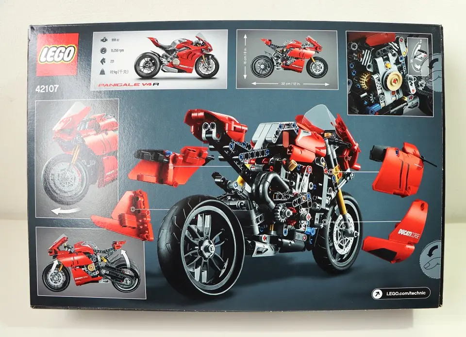 42107 Ducati Panigale V4 R 2