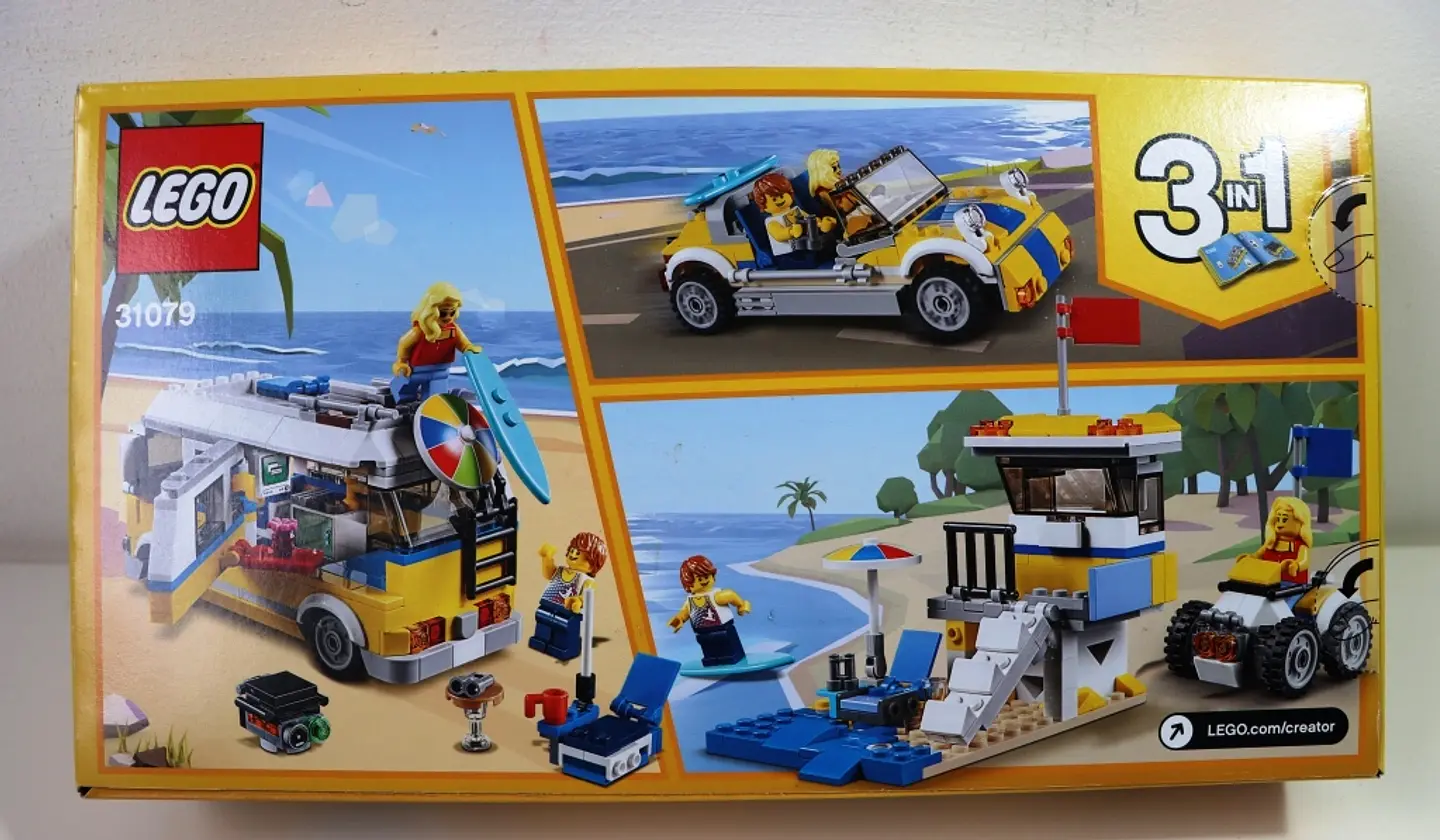 31079 Sunshine Surfer Van 2