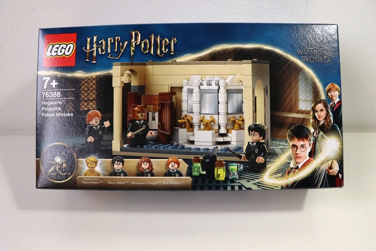 76386 Hogwarts: Polyjuice Potion Mistake 1