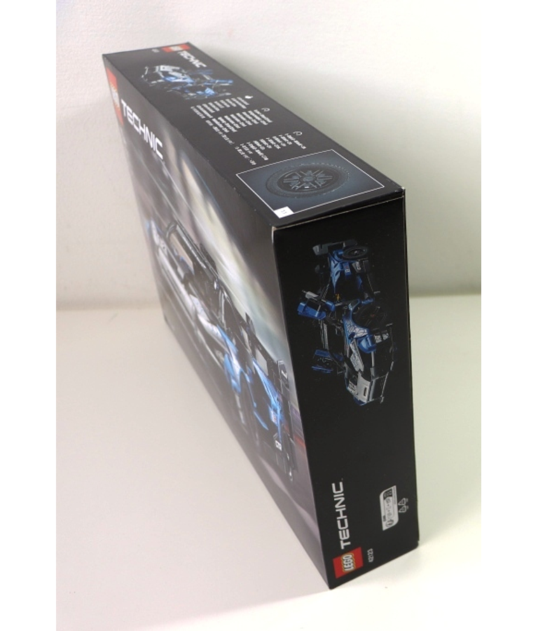 42123 McLaren Senna GTR