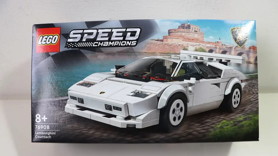 76908 Lamborghini Countach 1