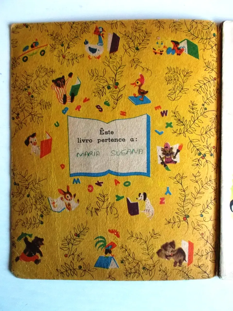 Livro Dourado - Coleção Mirim 40 4