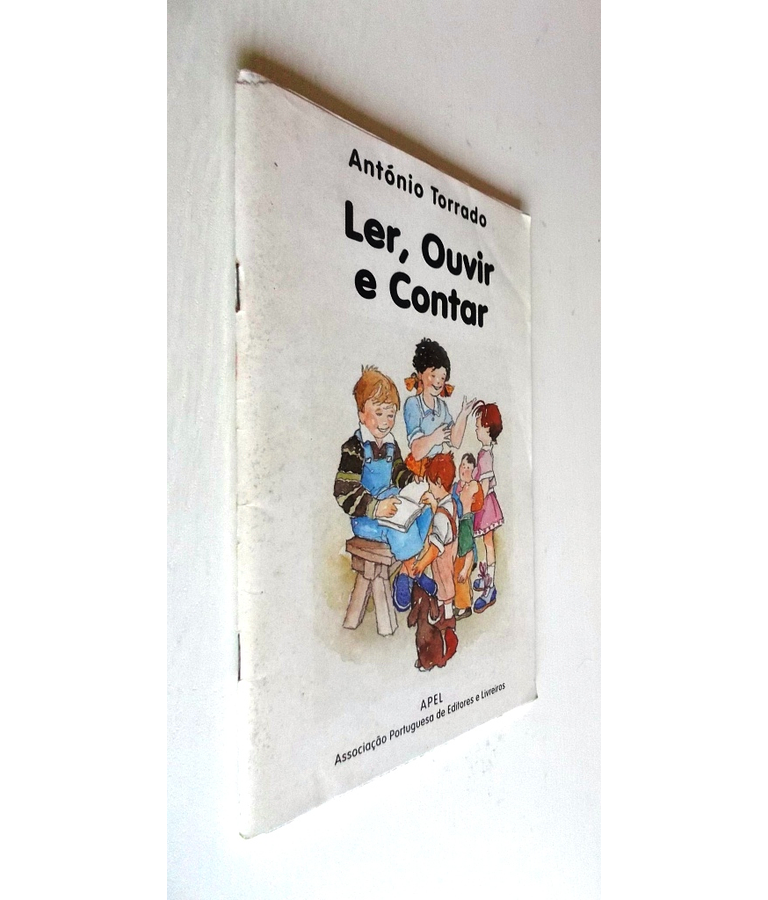 Ler, Ouvir e Contar.
