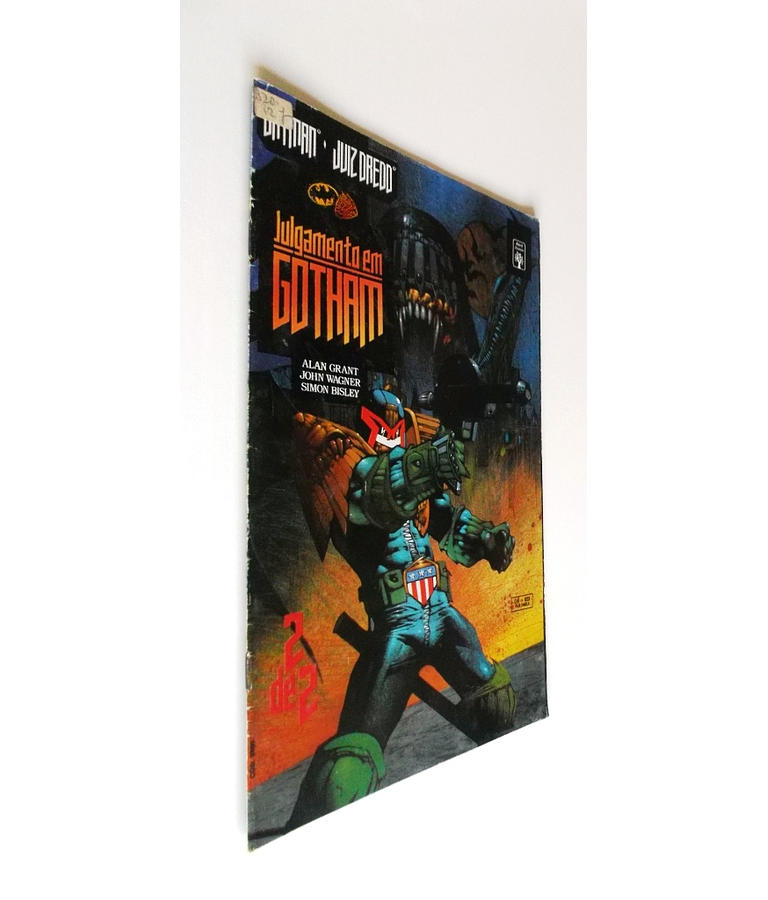 Batman . Juiz Dredd - Julgamento em Gothan 2/2