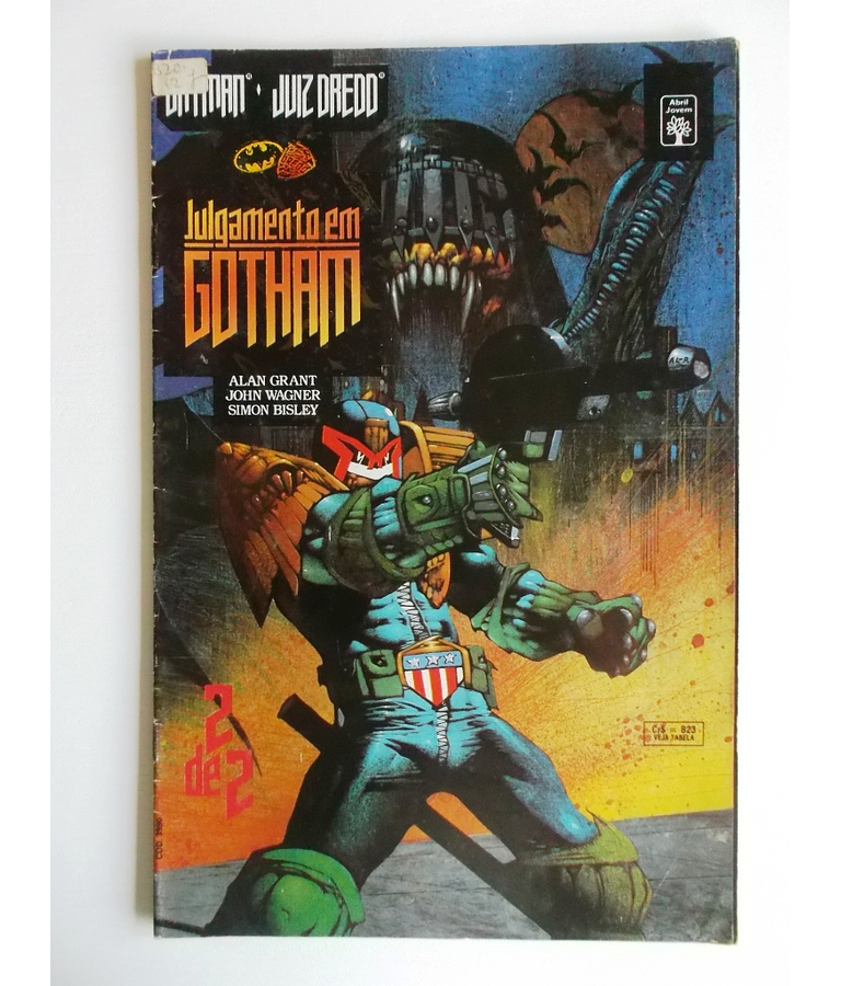 Batman . Juiz Dredd - Julgamento em Gothan 2/2