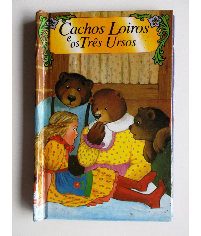 Cachos Loiros e os Três Ursos