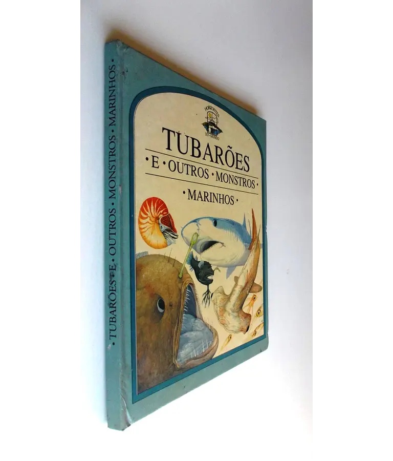 Tubarões e outros monstros marinhos