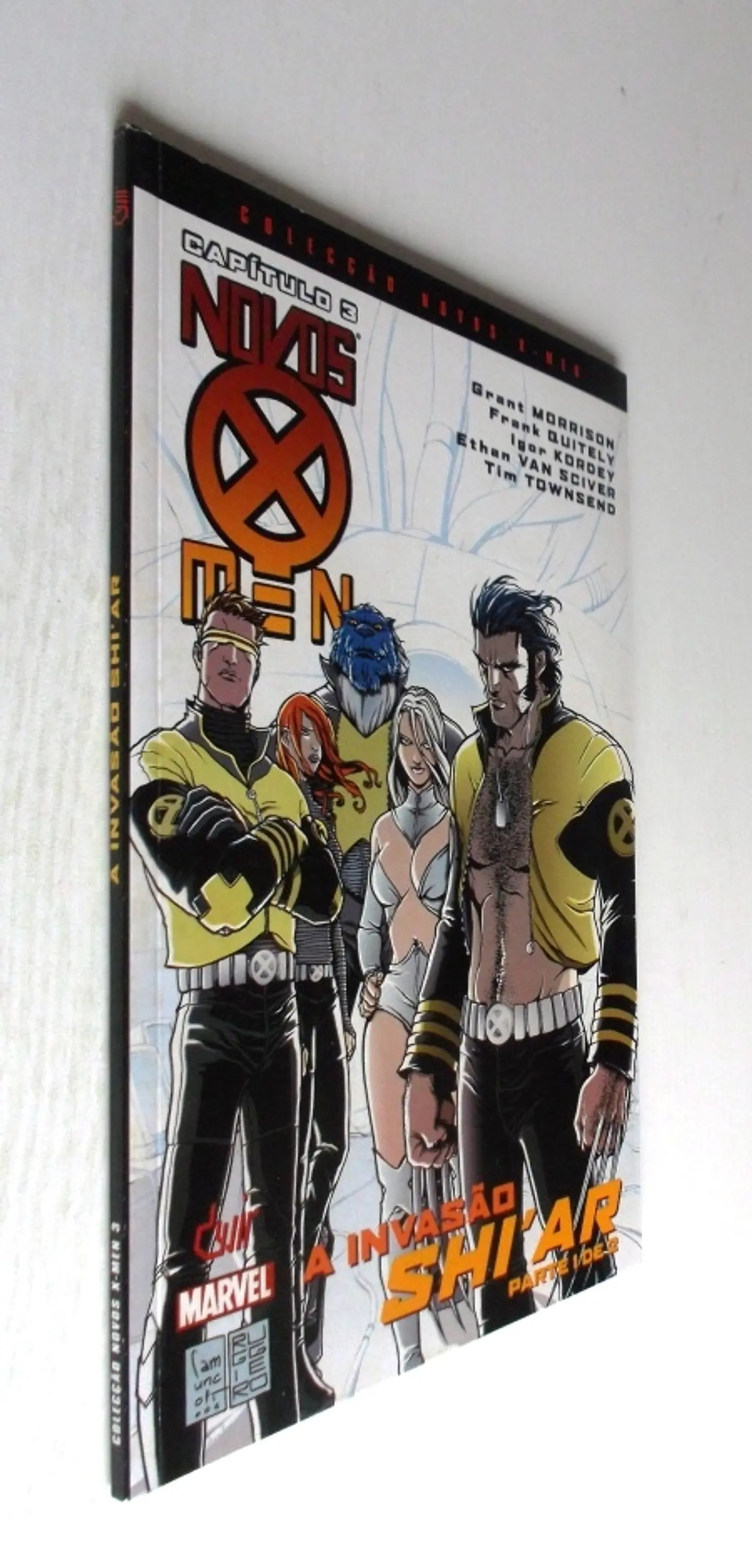 Novos X-Men 03 - A Invasão SHI'AR - Parte 1 de 2 3