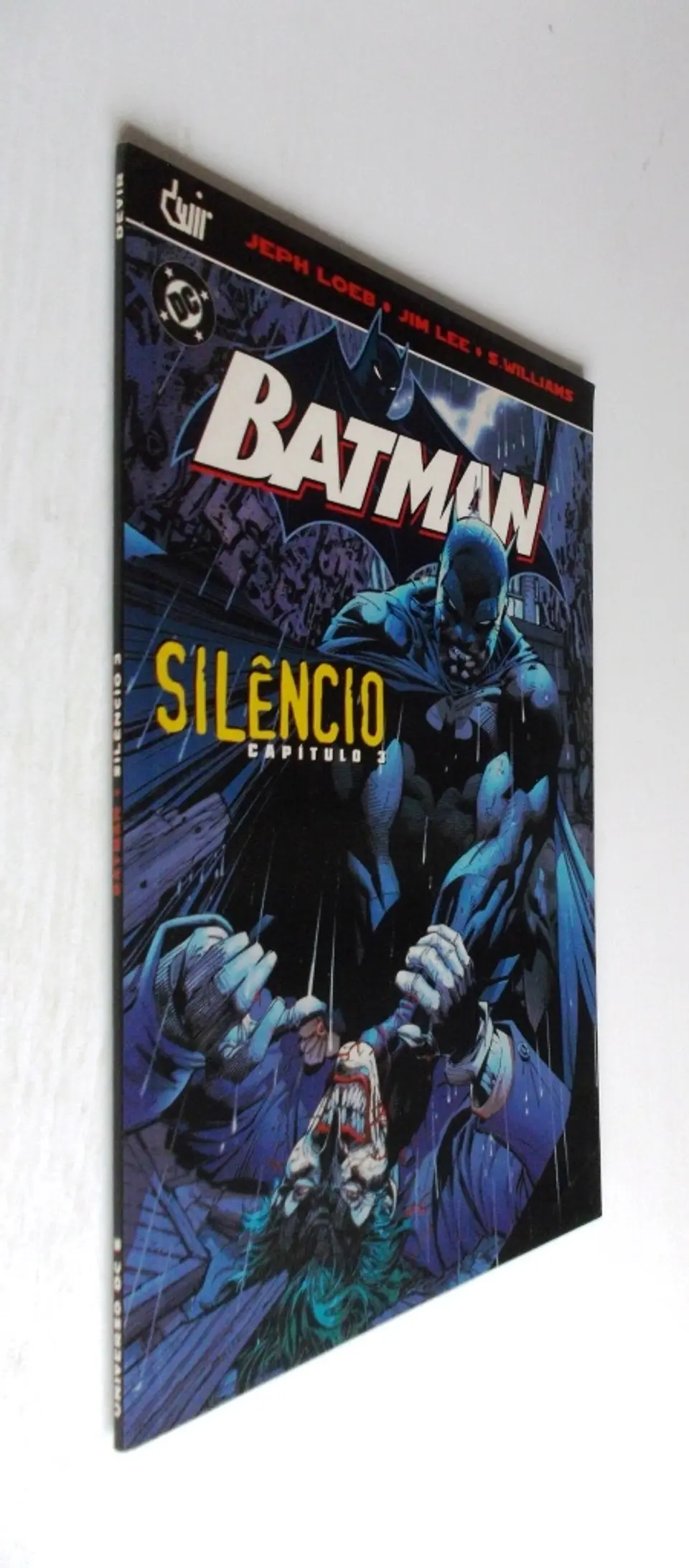 Universo DC 5 - Batman - Devir 3