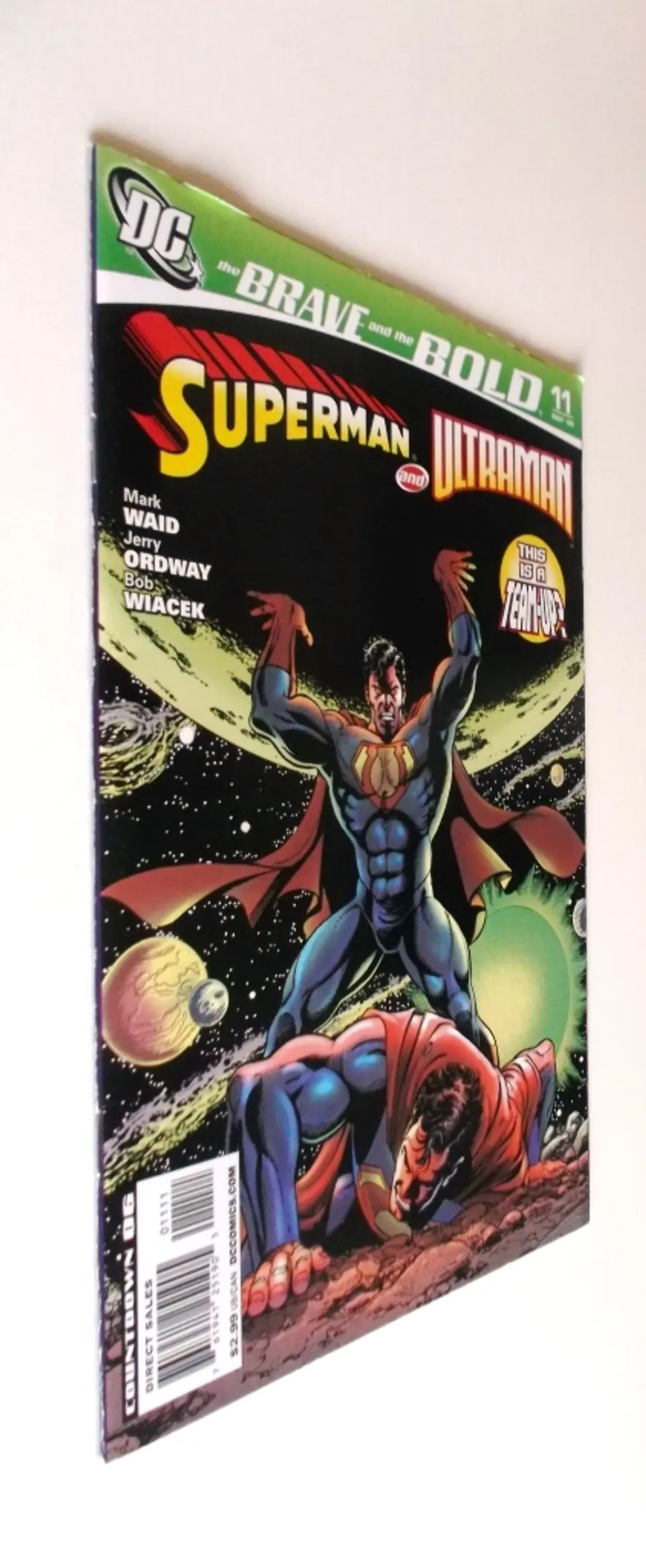 The Brave and the Bold 11 - Superman and Ultraman 3
