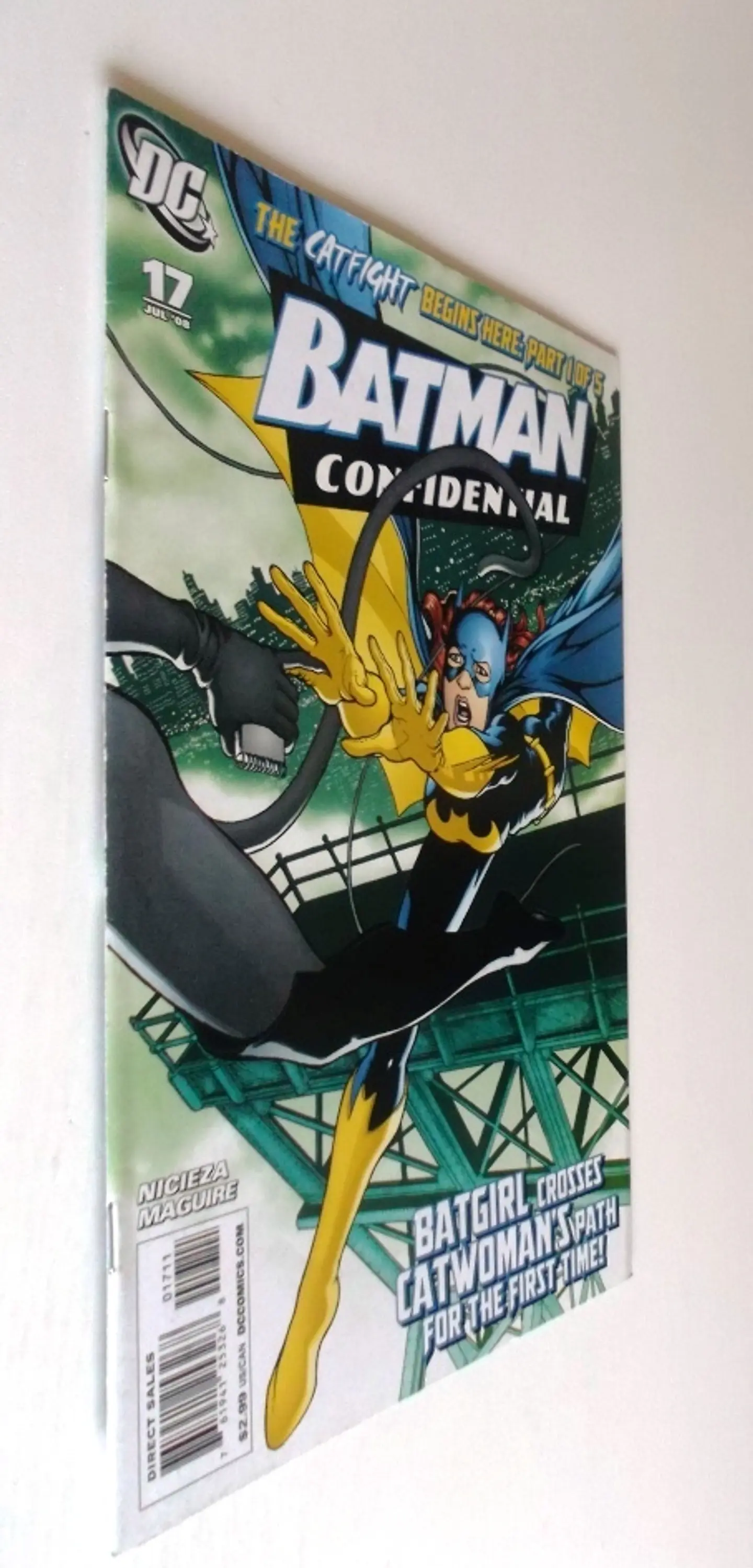 Batman Confidential 17 3