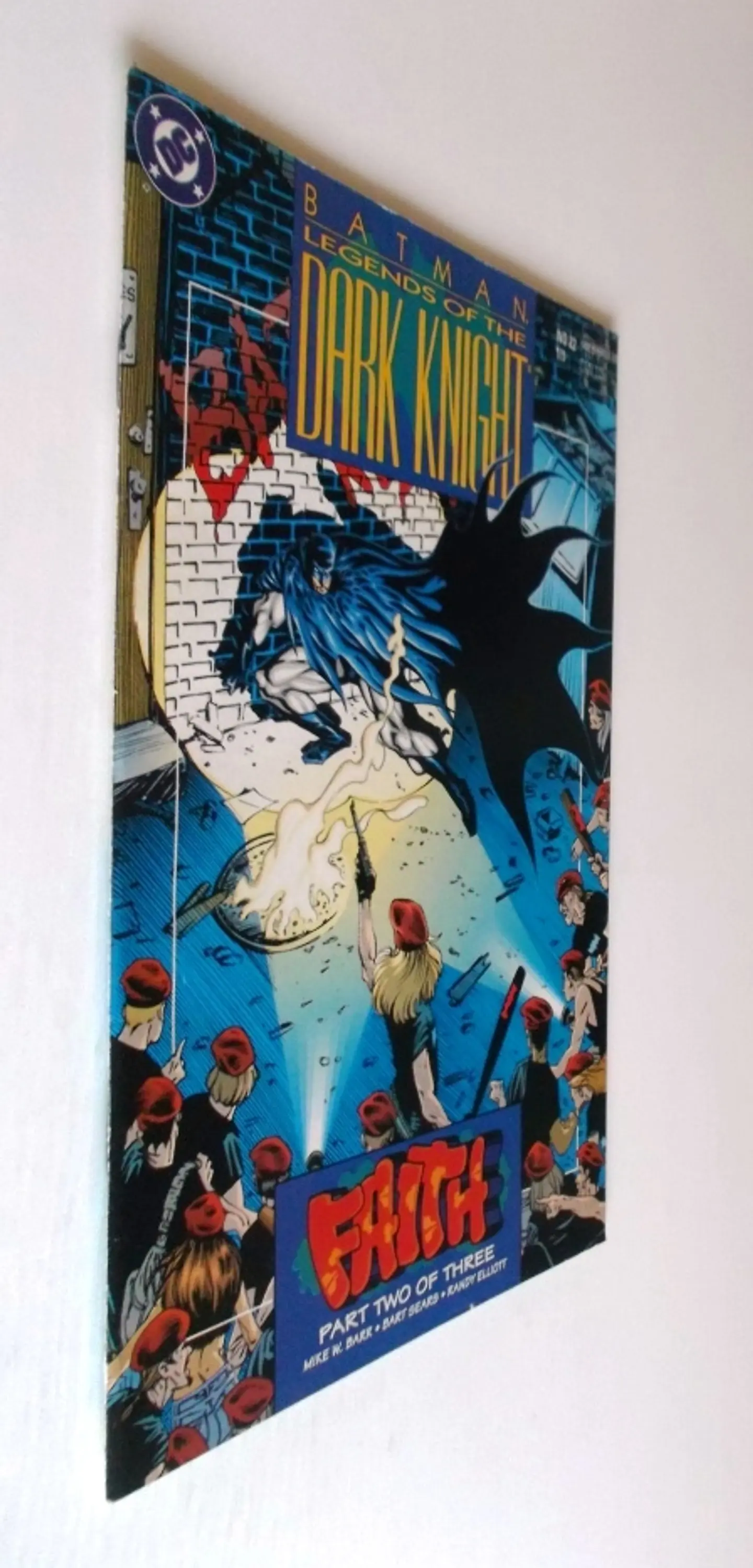 Batman: Legends of the Dark Knight 22 3