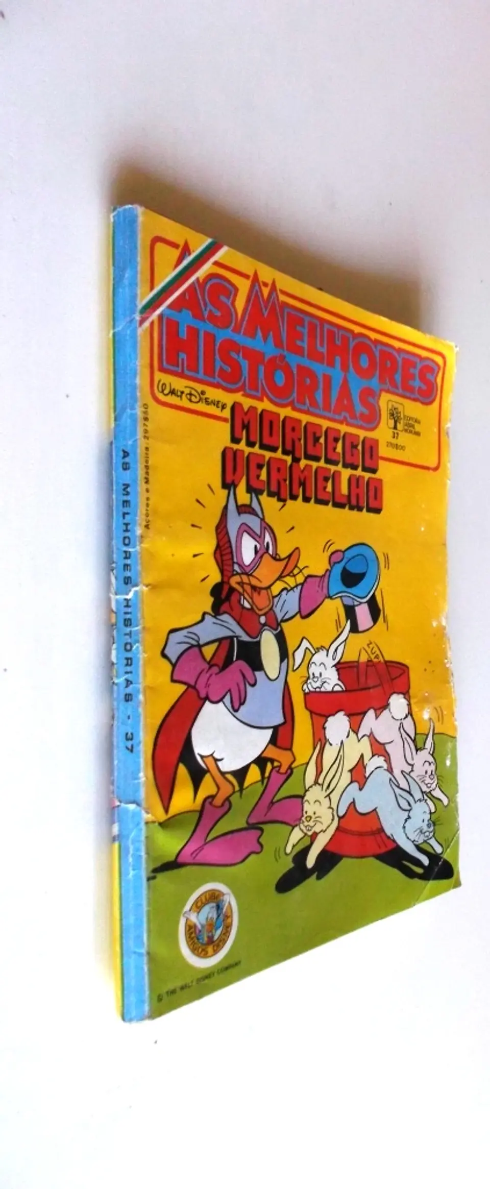 As Melhores Historias 037 - Morcego Vermelho 3