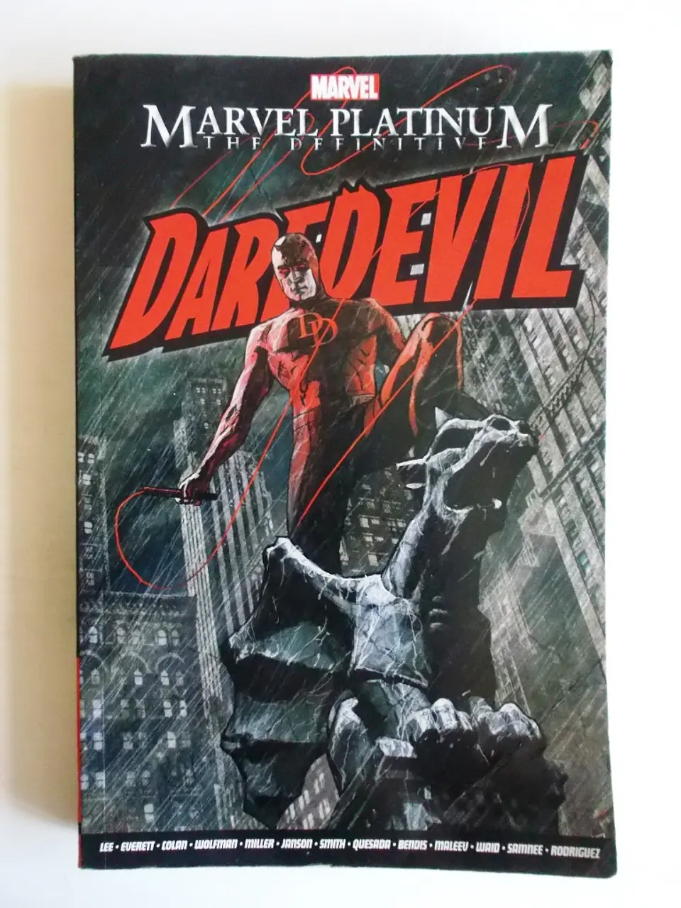 Marvel Platinum: The Definitive Daredevil 1