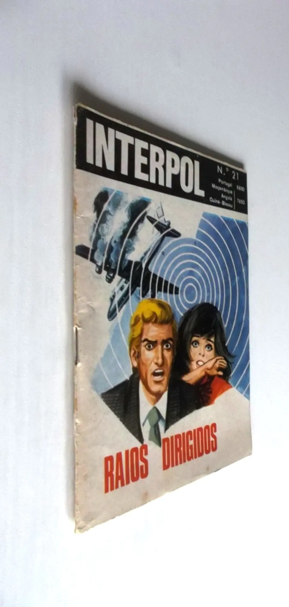 Interpol 21  3