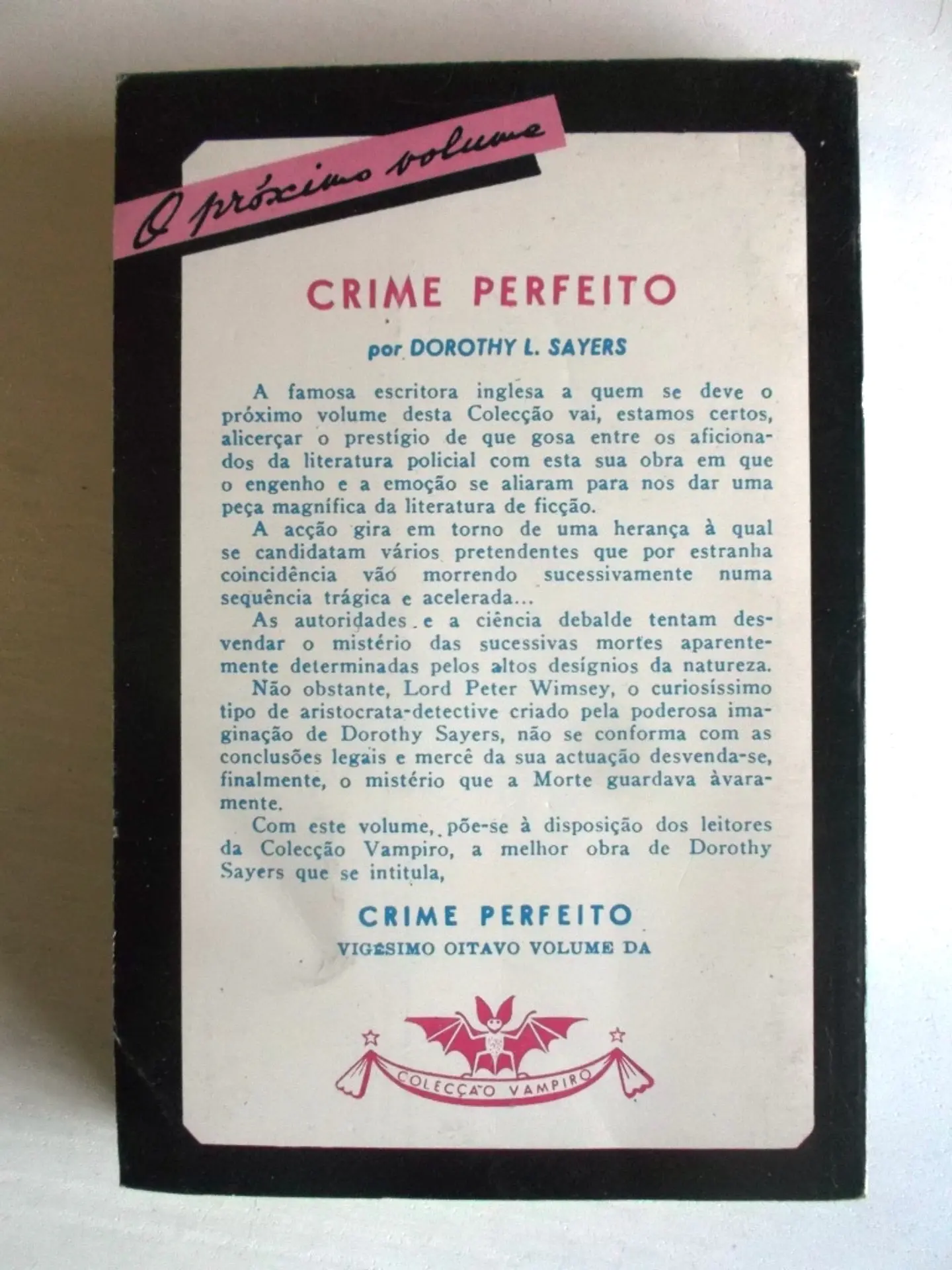 Vampiro 027 - O mistério da cruz egípcia - Ellery Queen 2
