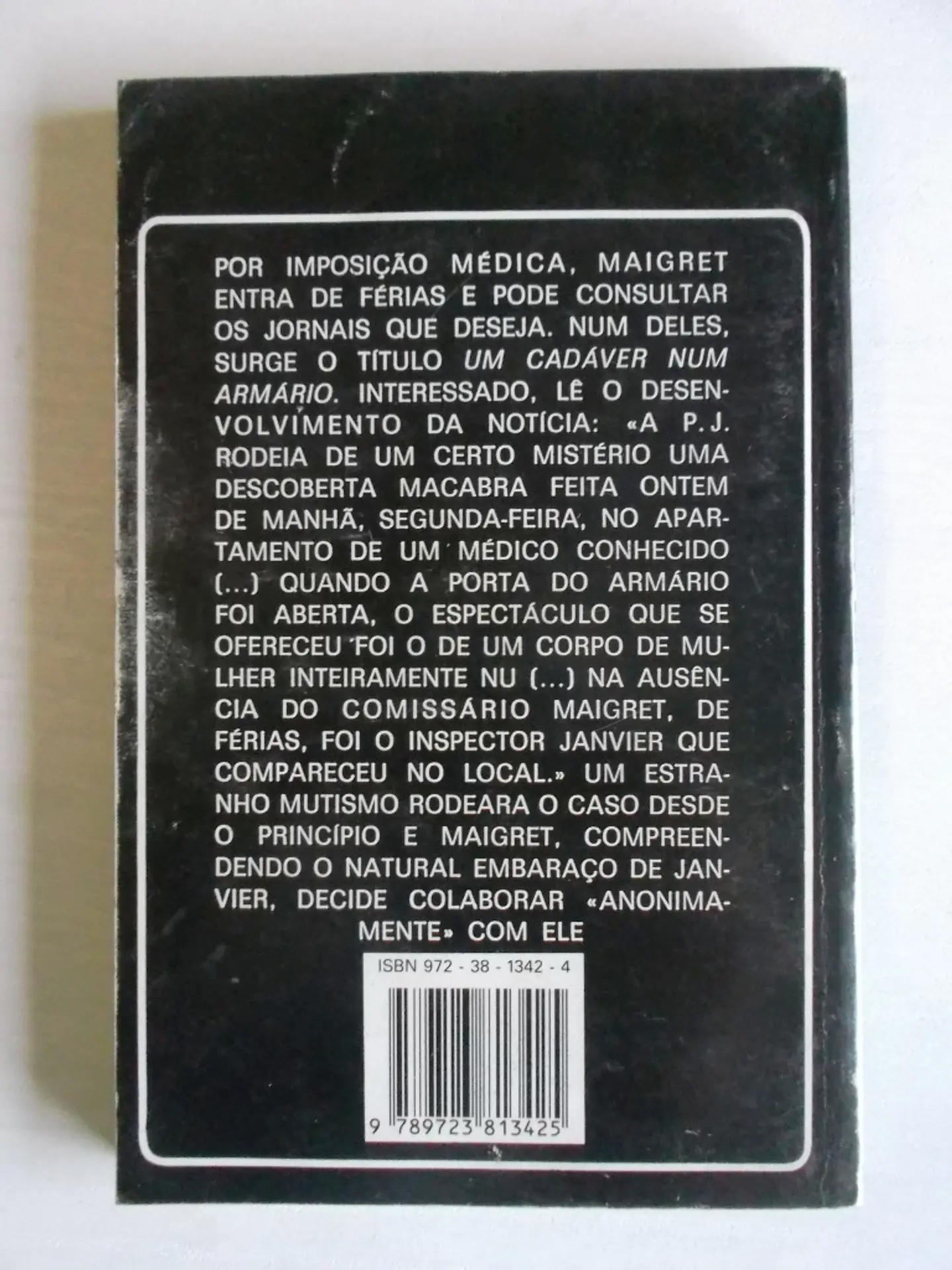 Vampiro 549 - Maigret diverte-se - Georges Simenon 2