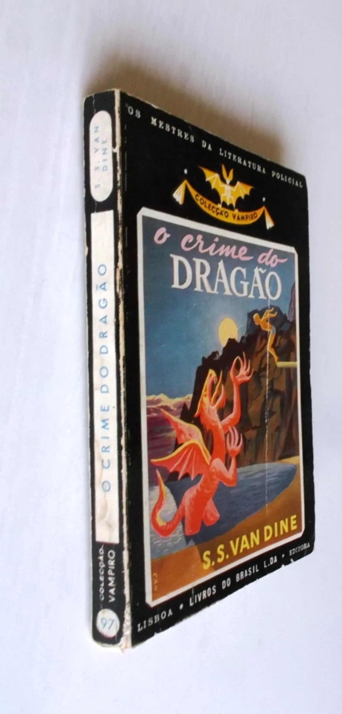 Vampiro 097 - O crime do dragão - S. S. Van Dine 3