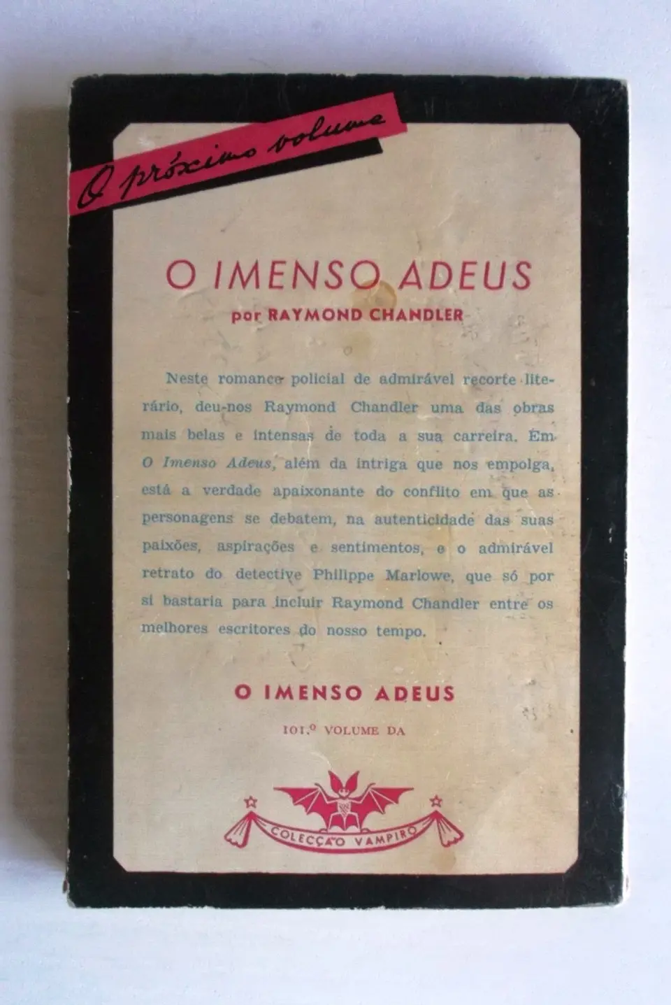 Vampiro 100 -  O homem do fato castanho - Agatha Christie 2