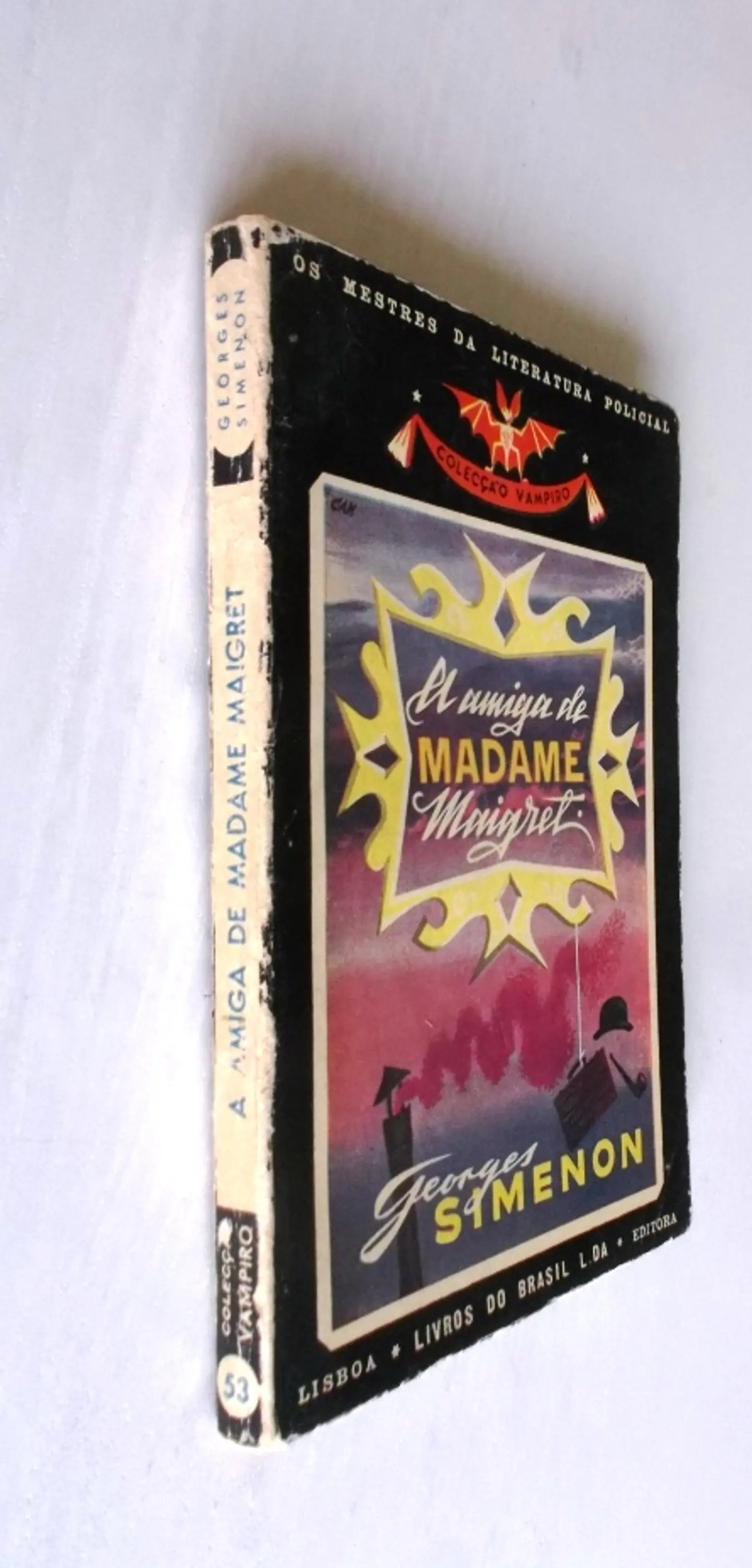 Vampiro 053 - A amiga de madame Maigret - Georges Simenon 3
