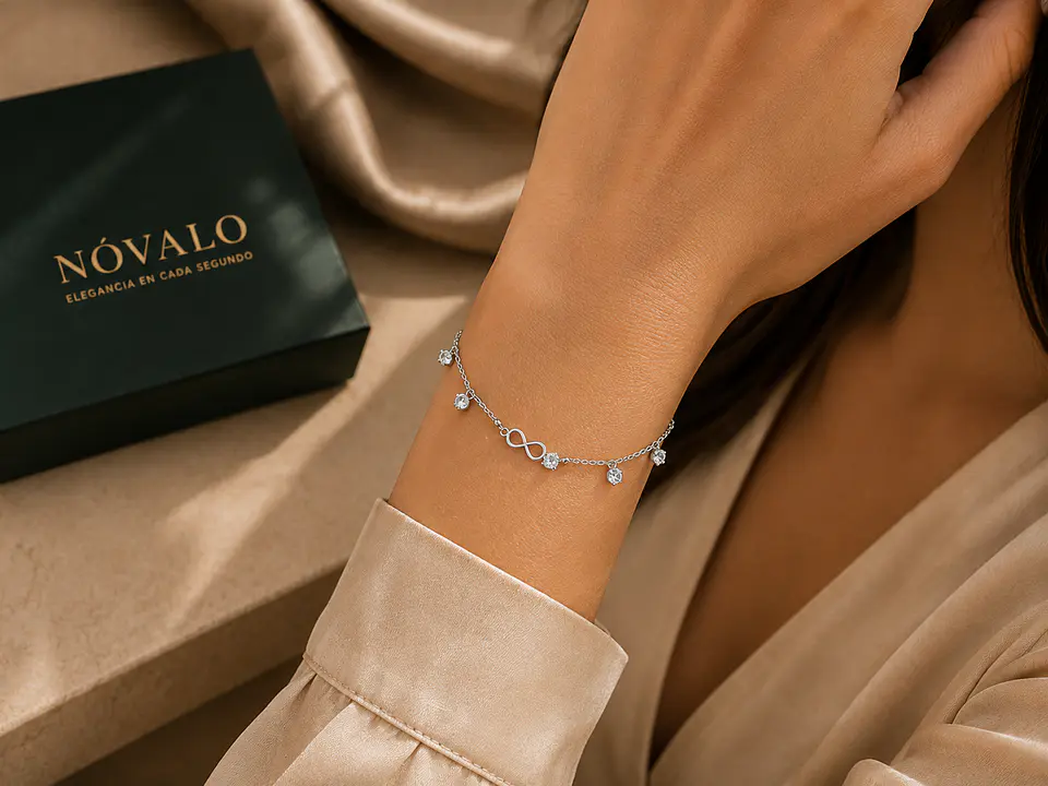 Pulsera Infinito con Cristales Swarovski® en Plata 925 2