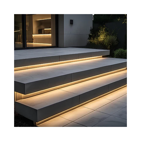Cinta LED Blanca Cálida 3000K SMD2835 – Por Metro