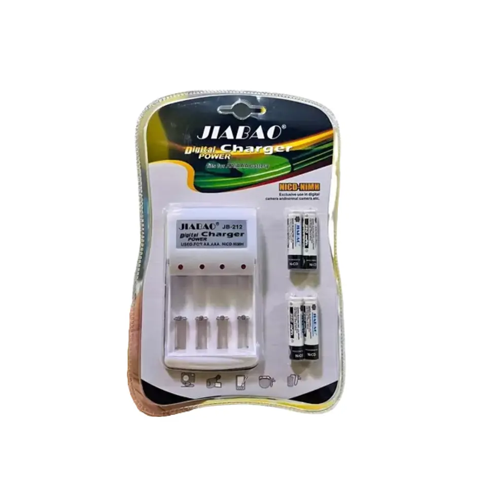 Cargador De Baterías AA/AAA  4