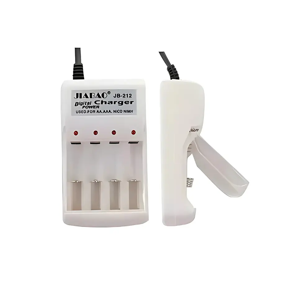 Cargador De Baterías AA/AAA  3