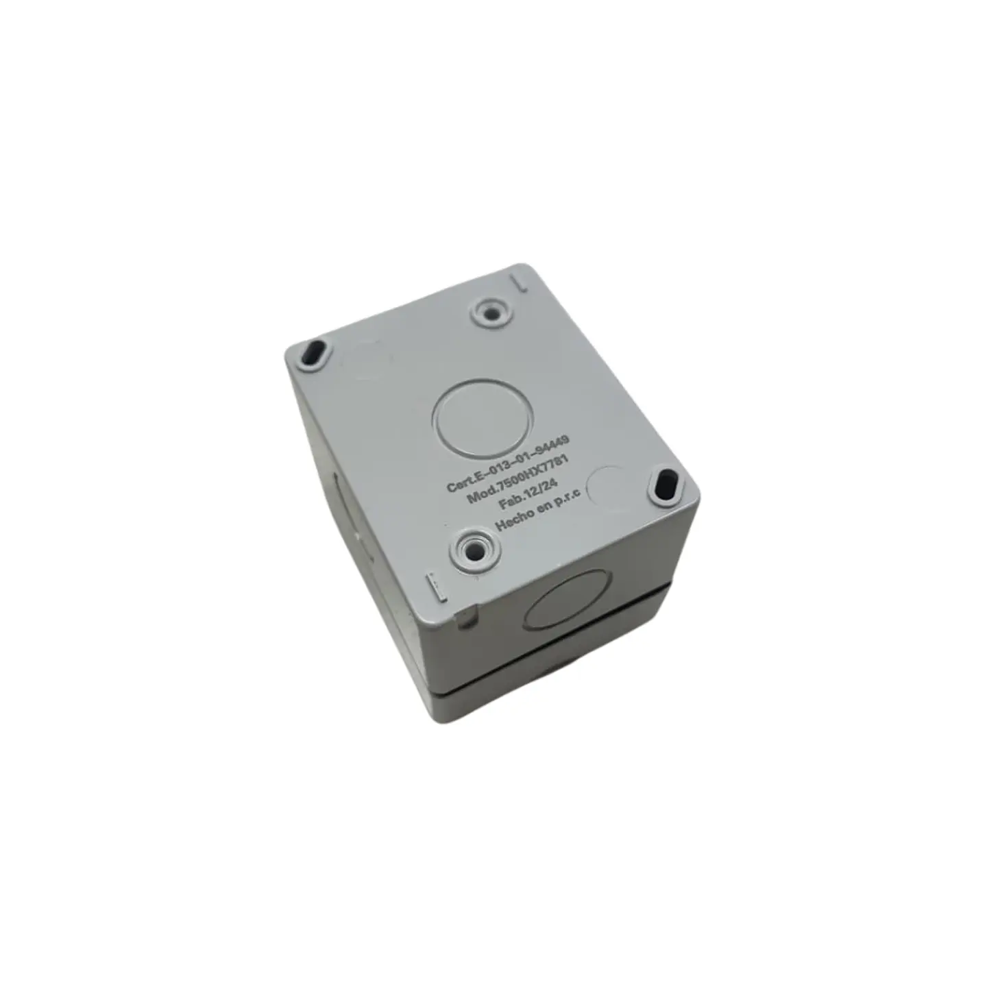 Tomacorriente sencillo 10/16A 250V 2P+ T (Serie Hidrobox 55) 3