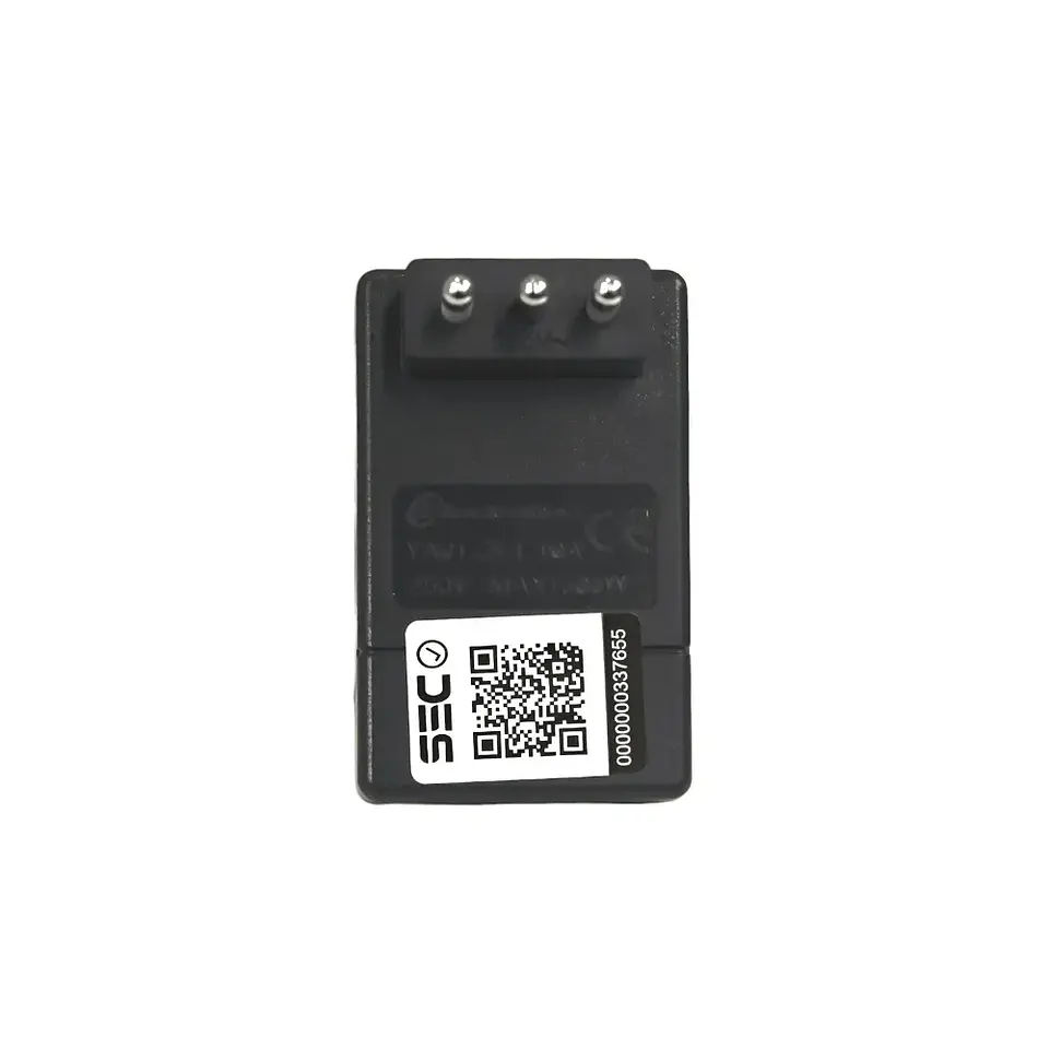 Adaptador Triple Plano 10a 3