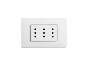 ENCHUFE TRIPLE 10A - PLACA ARMADA