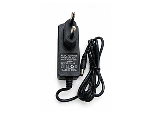Fuente de poder  9v 1A central negativo 