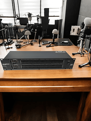 Ecualizador Phonic 31 Bandas Doble Canal Eq321