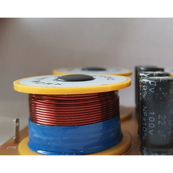 Crossover 3 Vías 300w L.a Power Modelo 21755-7 5