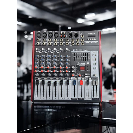 Guarda Mixer E8mp3 Mezcladora Para Dj 1