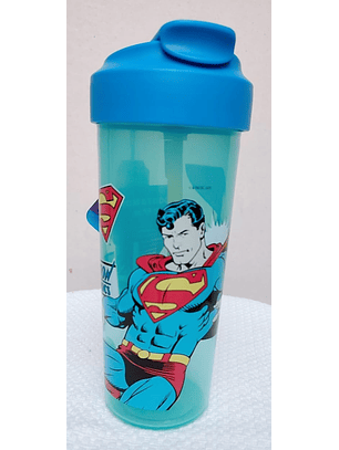 Tomatodo Shaker kawaii Superman Rosado 650 ml
