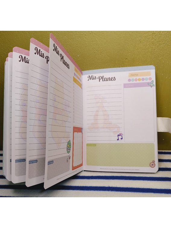 Agenda Planner Winnie the Pooh - Edición Especial con Cierre Imantado. 2