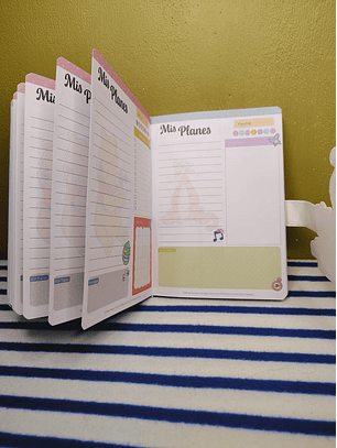 Agenda Planner Bob Esponja - Diseño Pirata con Cierre Imantado.