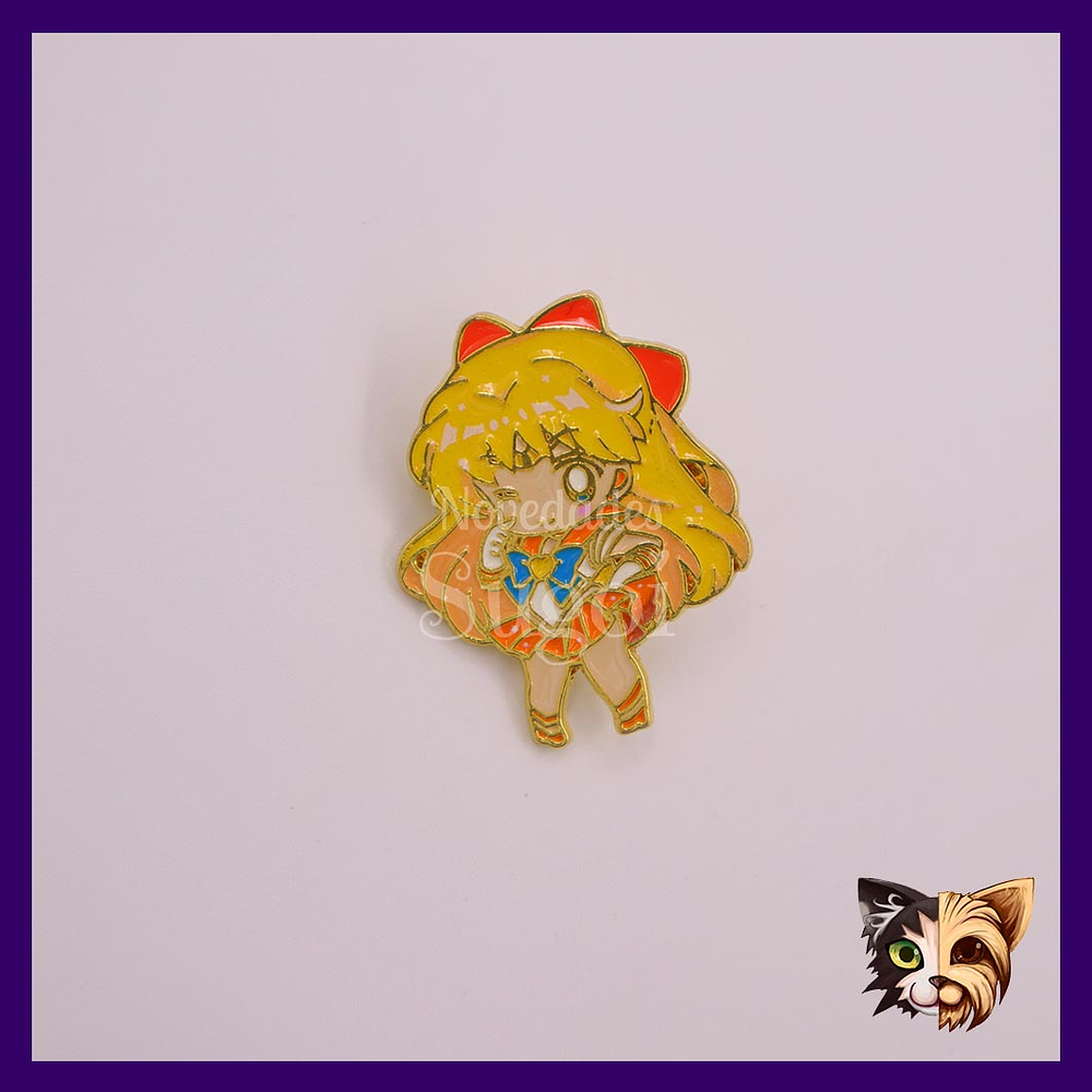 Pin Sailor Moon Chibi