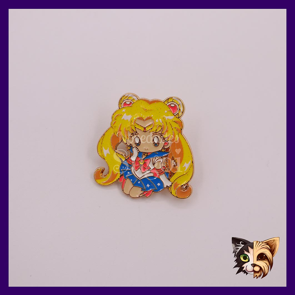 Pin Sailor Moon Chibi