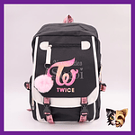 Mochila Twice Pompom