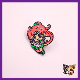 Pin Sailor Moon fondo negro