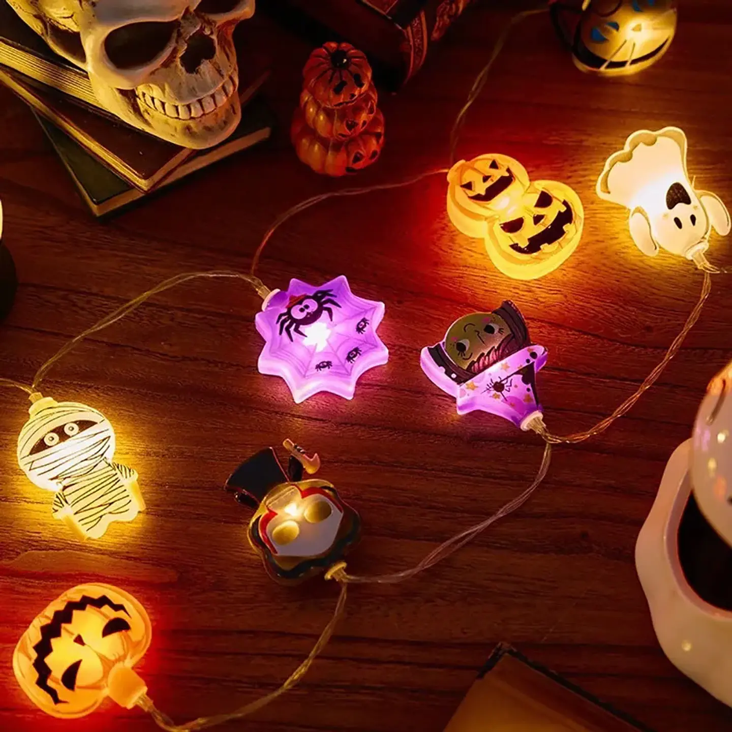 Guirnalda LED Halloween con Figuras – 1,5 m y 3 m 3